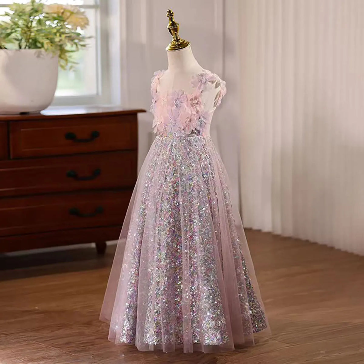 Dreamy Vow D076 Luxury Sleeveless Tulle Flower Girl Dress With Diamond Decoration For Special Occasions Wedding Birthday Party