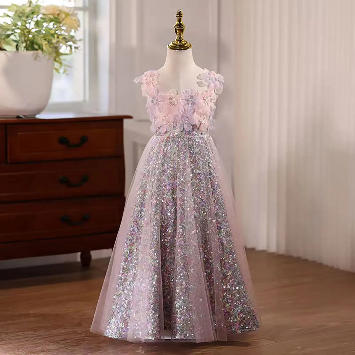 Dreamy Vow D076 Luxury Sleeveless Tulle Flower Girl Dress With Diamond Decoration For Special Occasions Wedding Birthday Party