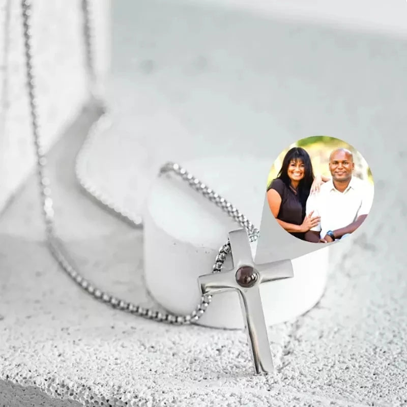 Dascusto Customized Cross Projection Necklace Men Personality Memorial Gifts For Birthday Anniversary Best Gifts Men's Jewelry