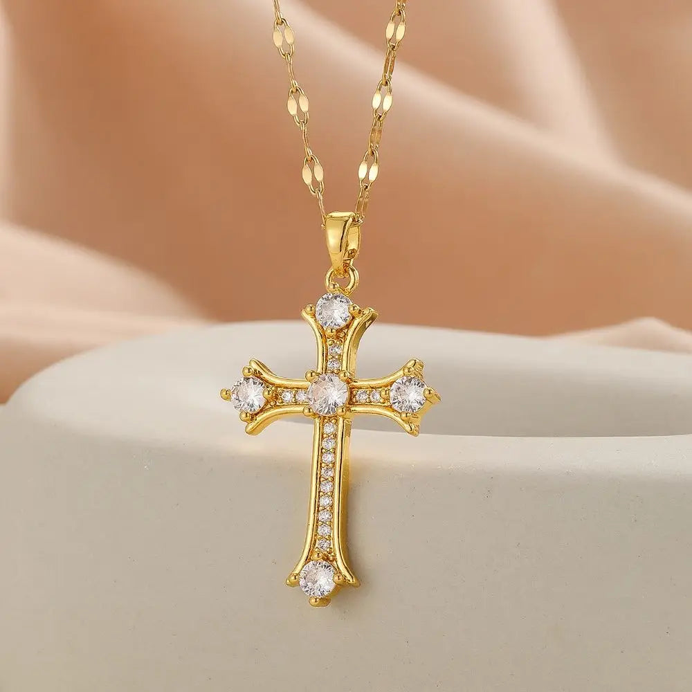 1 Piece of Fashionable, Simple and Versatile Micro-inlaid Zircon Christmas Cross Necklace For Men and Women