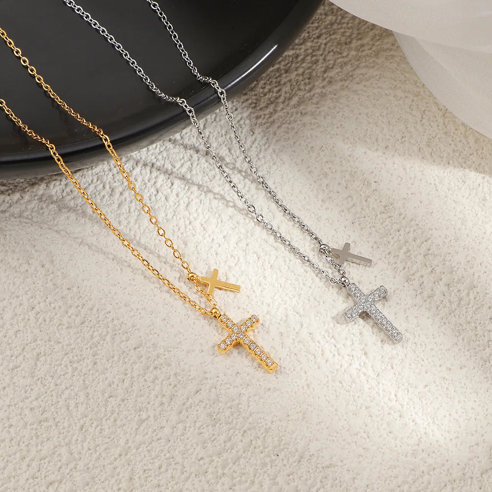 YF8240 Geometric Premium Cross Zircon Necklace Womens Clavicle Necklace 18K Gold Plated Waterproof Stainless Steel