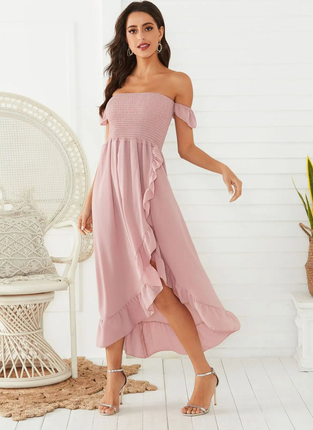 Mother and Daughter Matching Dress 2021 Summer Family Clothes Off Shoulder Short Sleeve Ruffle Dress Mommy and Me Dress Outfits