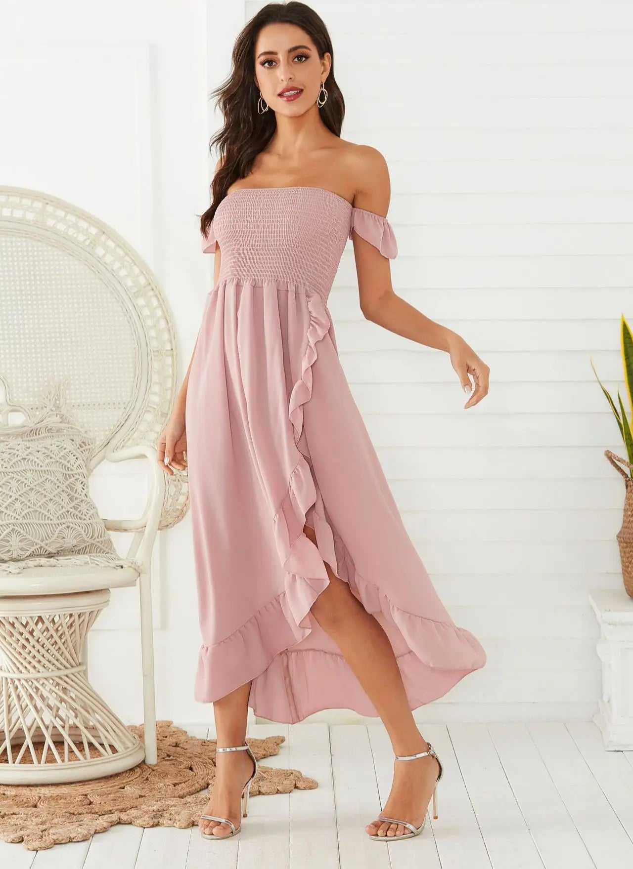 Mother and Daughter Matching Dress 2021 Summer Family Clothes Off Shoulder Short Sleeve Ruffle Dress Mommy and Me Dress Outfits