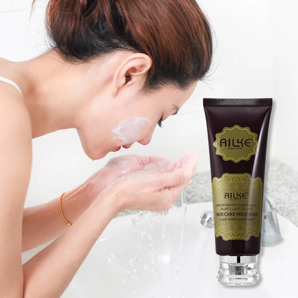 AILKE Whitening Facial Skincare For Women, With Niacinamide, Kojic Acid, Reduce Dark Spots, Hyperpigmentation, Uneven Skin Tone