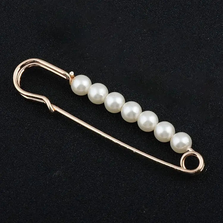 Pearl Brooch Pin For Silk Scarves And Clothing European American Jewelry Elegant Clasp For Women