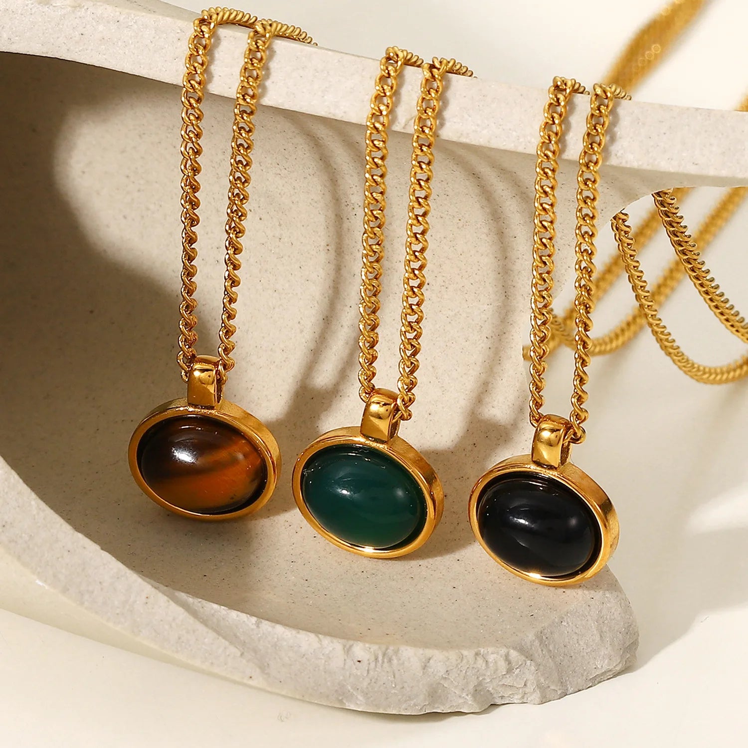 Fashion Oval Natural Tiger Eyes Gemstone Pendant Necklace Women'S 18K Gold Plated Stainless Steel Chain Necklace