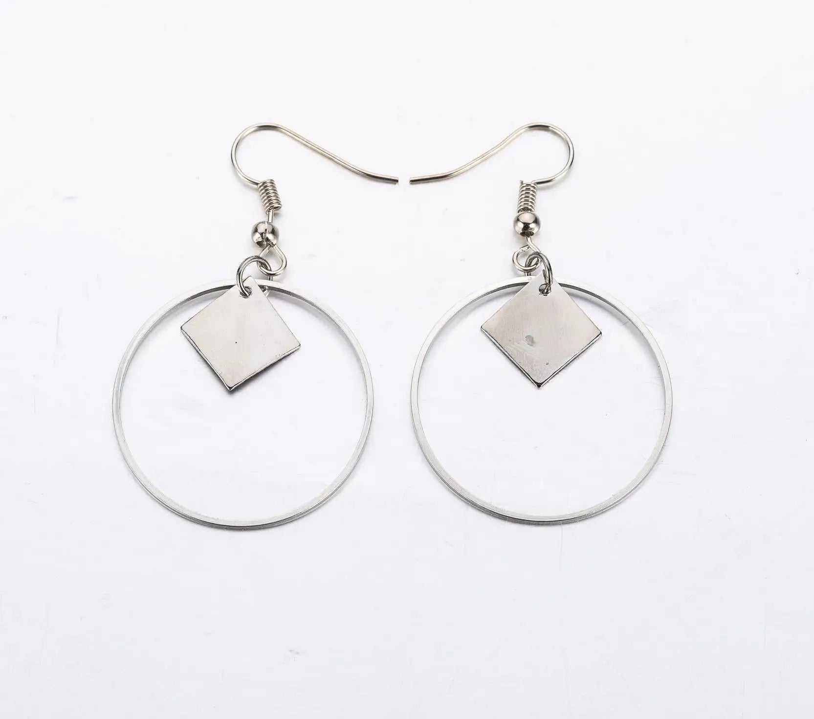 Pendientes Corazón Geométrico Hueco Tono Dorado Para Mujer Regalo Joyería Accesorio Moderno Elegante