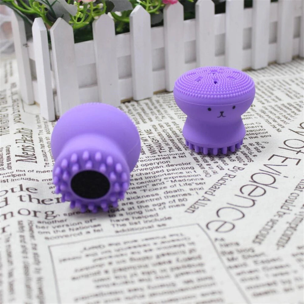 1 piece Cute Octopus Shape Soft Silicone Cleaning Makeup Brush Deep Pore Washing Face Brush Tool Non - toxic Portable Durable