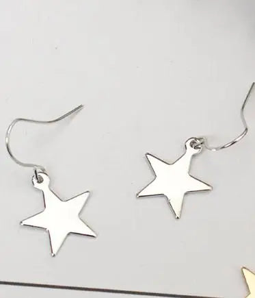 Pendientes Corazón Geométrico Hueco Tono Dorado Para Mujer Regalo Joyería Accesorio Moderno Elegante