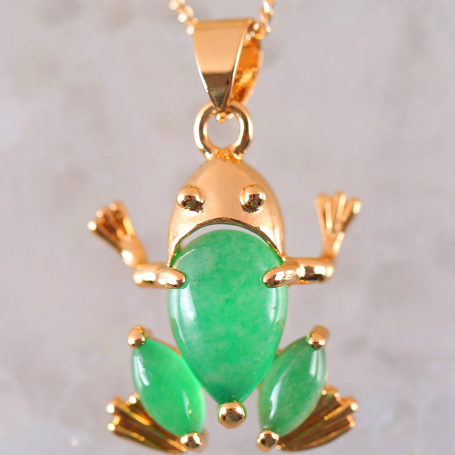 Women'S Pendat Natural Stone Green Jades Four Leat Clover Animal Frog Sea Turtle Gem Cross Bead Necklace Pendant