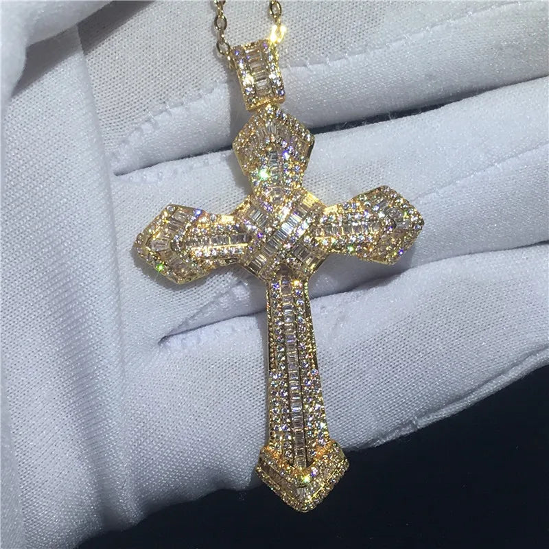 Collar con colgante de cruz larga de diamantes de oro de 14K con elegante joyería de moissanita para mujeres y hombres