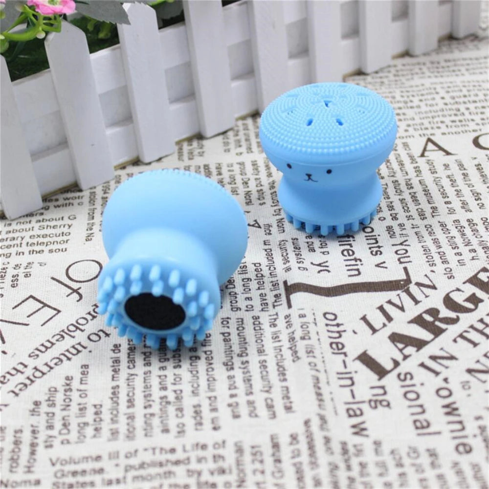 1 piece Cute Octopus Shape Soft Silicone Cleaning Makeup Brush Deep Pore Washing Face Brush Tool Non - toxic Portable Durable