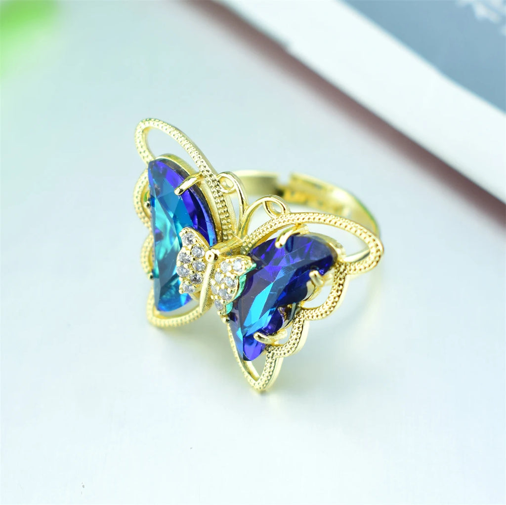 2021 New Fashion Ladies Glass Crystal Butterfly Ring 18 Colors Optional Adjustable Ladies Anniversary Gift Bulk Wholesale