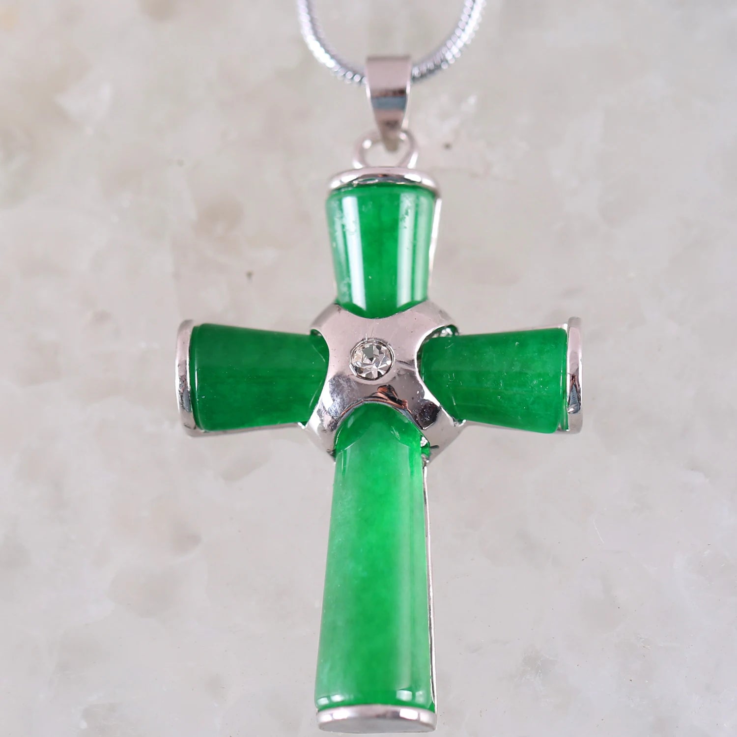 Women'S Pendat Natural Stone Green Jades Four Leat Clover Animal Frog Sea Turtle Gem Cross Bead Necklace Pendant