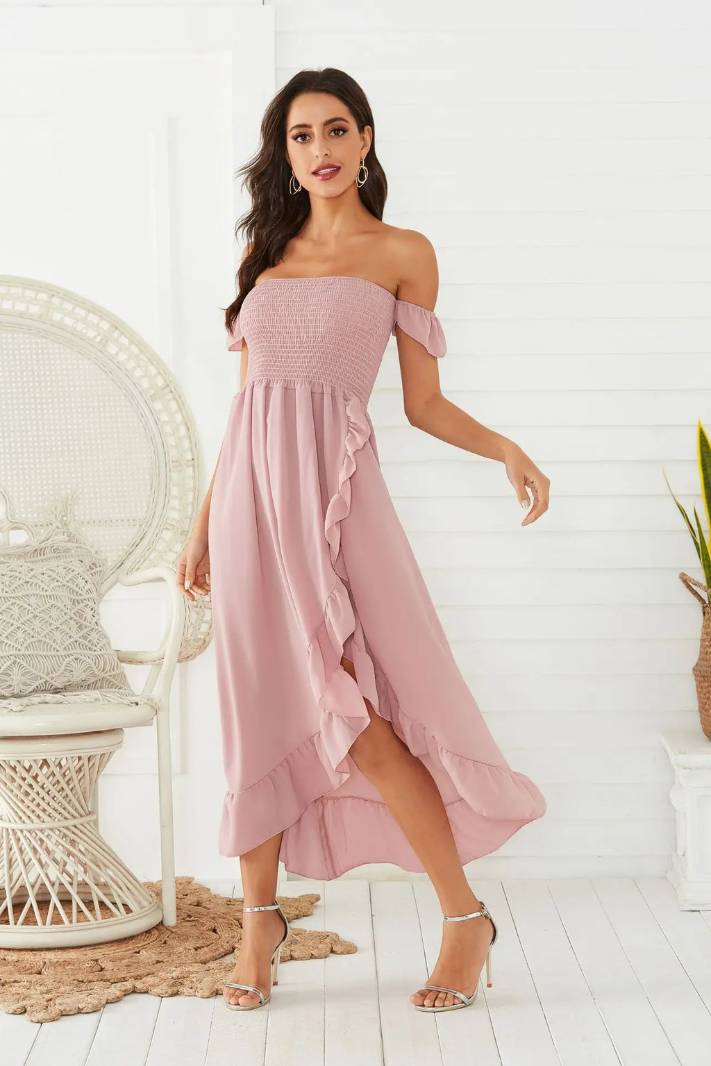 Mother and Daughter Matching Dress 2021 Summer Family Clothes Off Shoulder Short Sleeve Ruffle Dress Mommy and Me Dress Outfits