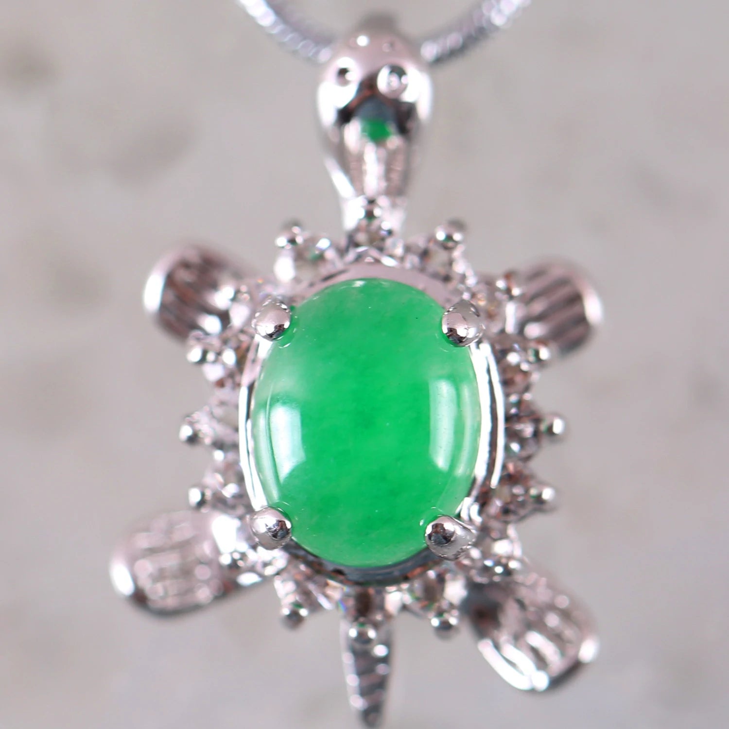 Women'S Pendat Natural Stone Green Jades Four Leat Clover Animal Frog Sea Turtle Gem Cross Bead Necklace Pendant