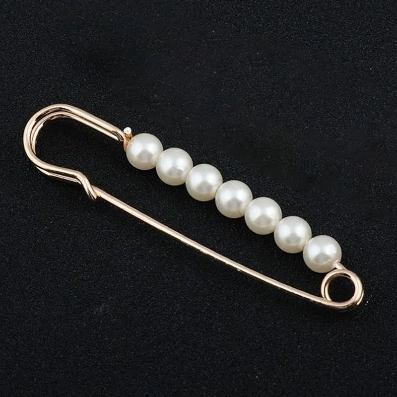 European And American Jewelry Pearl Brooch Big Pin  Silk Scarf Buckle Clothing Boutonniere