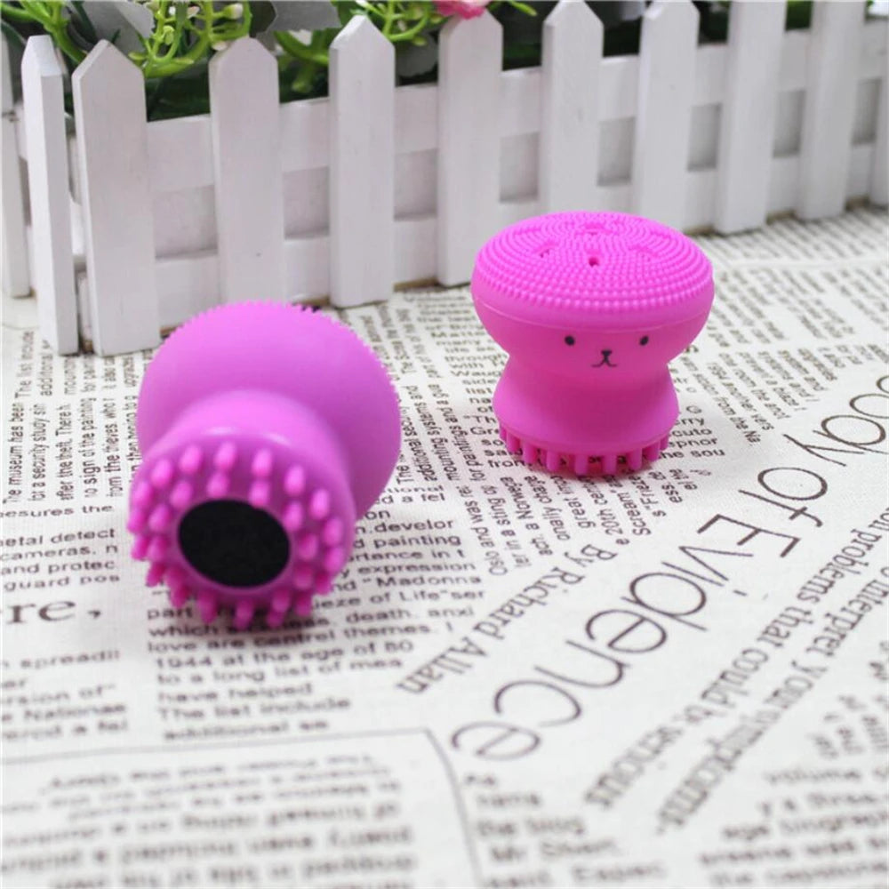 1 piece Cute Octopus Shape Soft Silicone Cleaning Makeup Brush Deep Pore Washing Face Brush Tool Non - toxic Portable Durable