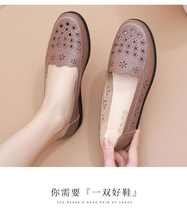 Spring Mom Shoes Sandals Soft Sole Comfortable Flats Hole Hollow Flats Shoes Middle-Aged and Elderly Women's Shoes Elderly Grandma Leather Shoes