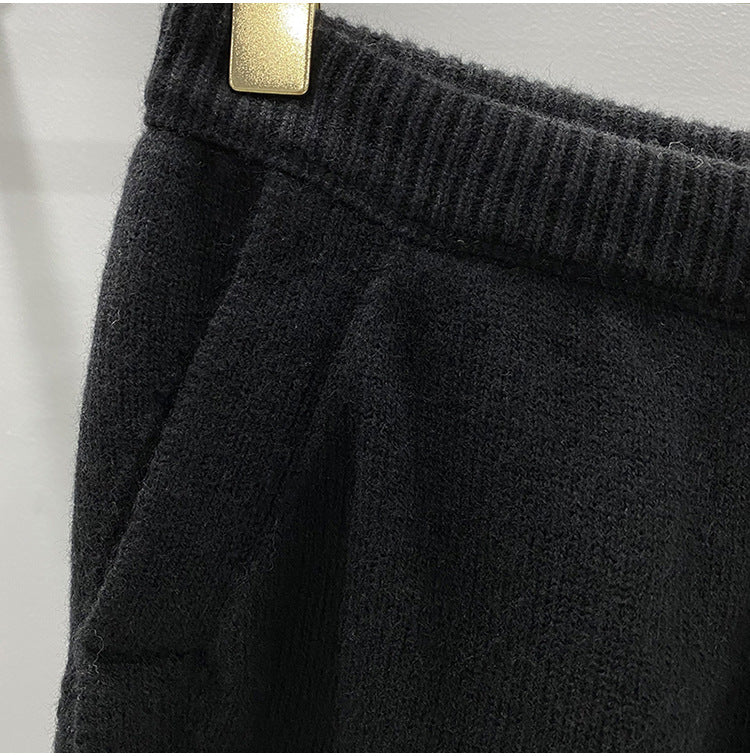 Dark Style Shorts, Fashionable Wool Knit, Comfortable Black and Gray Casual Shorts, Short and Stylish