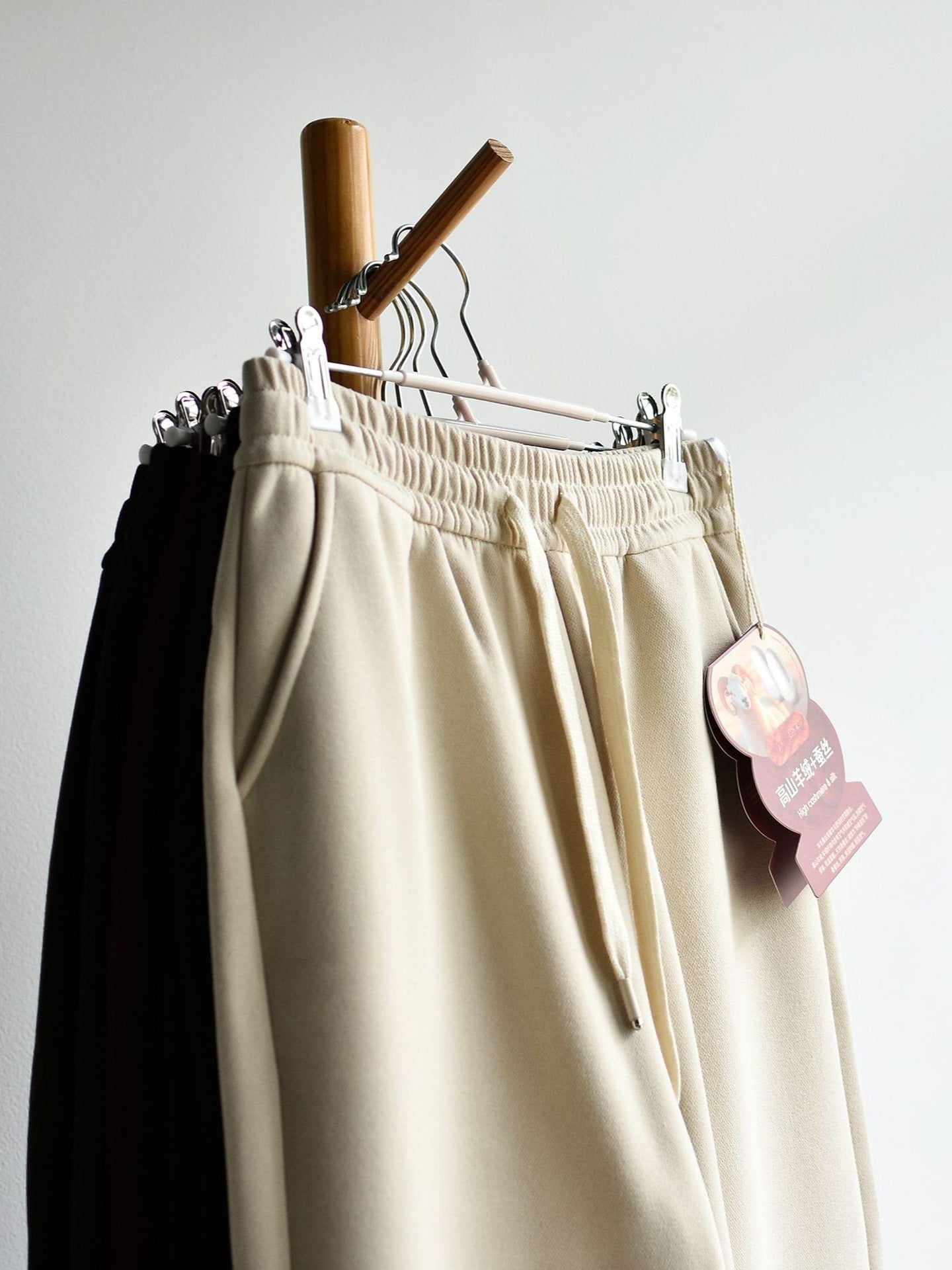 【Double Warm Wool Pants】Women's New Style Draped Wool Silk Soft and Smooth Winter Slimming Wide-Leg Casual Long Pants for Women