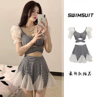 Swimsuit for Female Students, Three-Piece Set, 2025 New Style, Tummy-Covering, Slimming, Sun-Protective, Internet-Famous, Conservative Two-Piece Swimsuit for Women