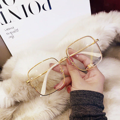 Anti-blue Light Myopia Glasses Women's Light Flat Glasses Metal Frame Internet Red Big Face Slimming Myopia Finished Glasses