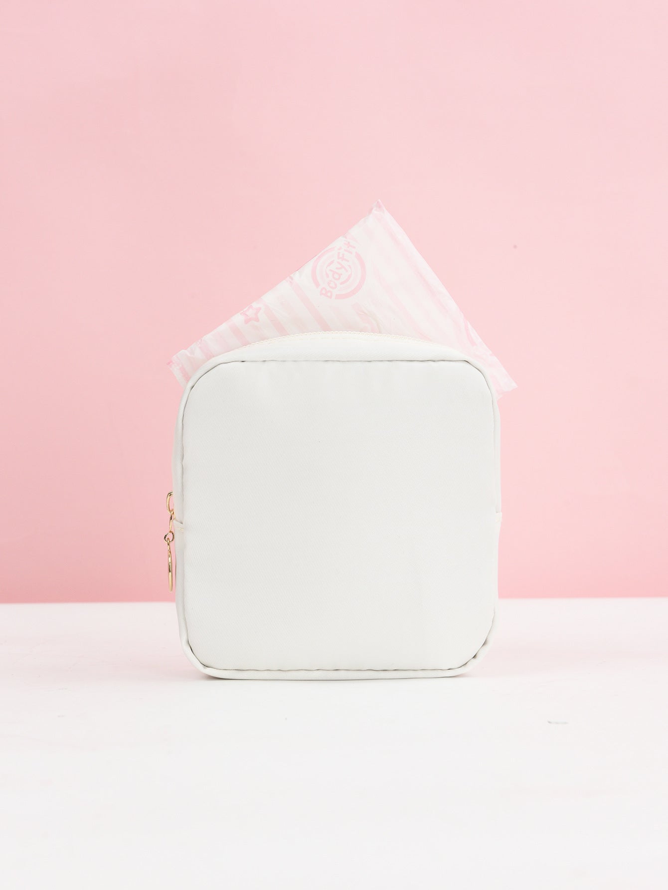 Cross-border Sanitary Napkin Storage Bag Auntie Napkin Carry-on Storage Bag Large Capacity Sanitary Napkin Monthly Small Bag Auntie Napkin Bag