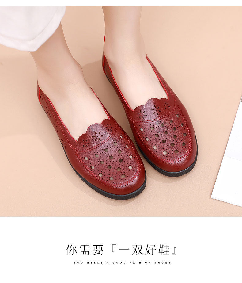 Spring Mom Shoes Sandals Soft Sole Comfortable Flats Hole Hollow Flats Shoes Middle-Aged and Elderly Women's Shoes Elderly Grandma Leather Shoes