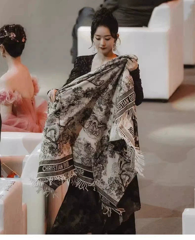 2025 Double-Sided Shawl Liu Yifei Same Style Long Tassel Scarf Korean Style Women's Thickened Ethnic Style Four-Season Scarf Wholesale