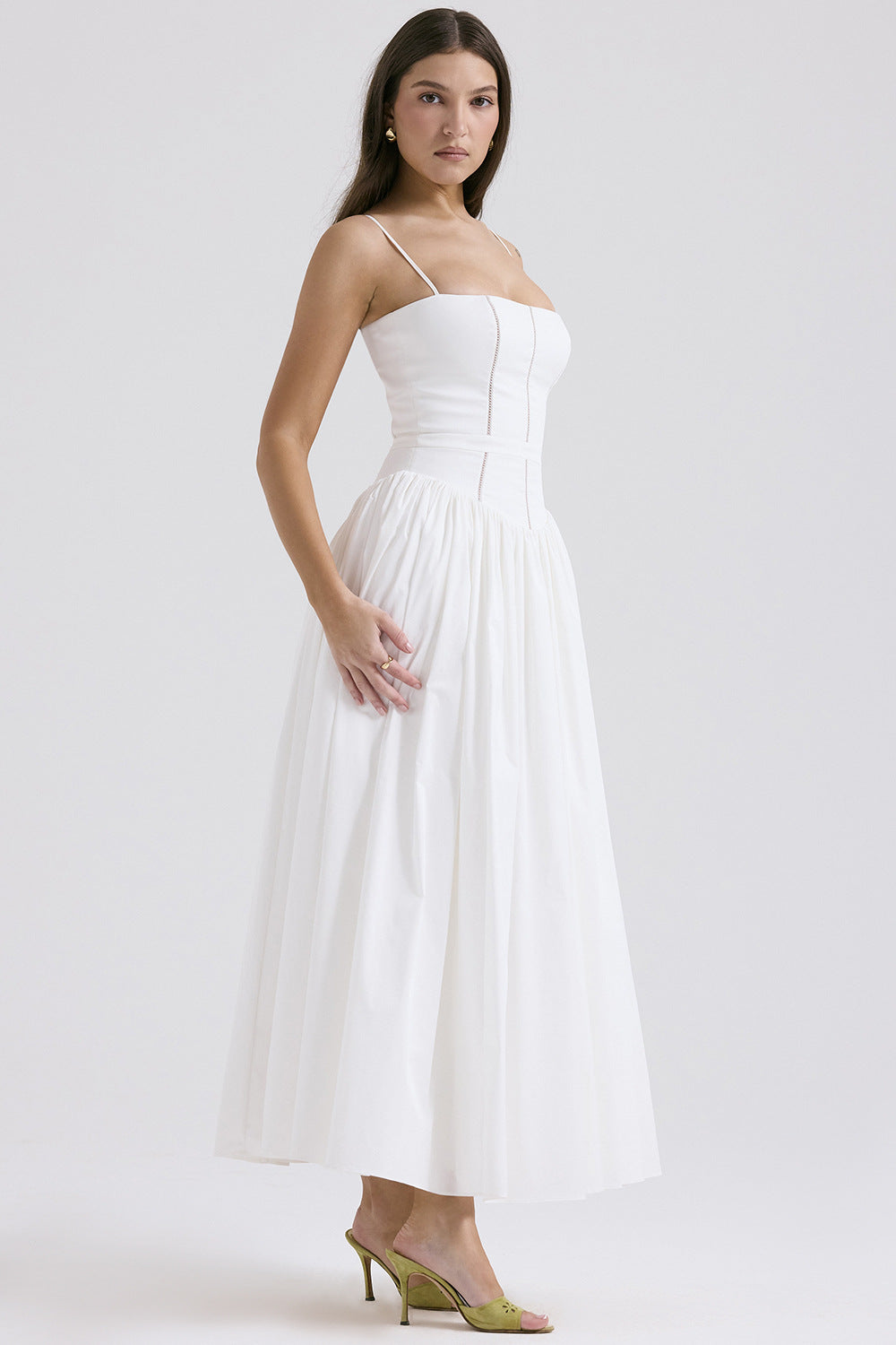 Fairy-Like Elegance, Fashionable and High-End French-Style Spaghetti Strap Dress, Gentle Style, Slimming Floral Spaghetti Strap Dress