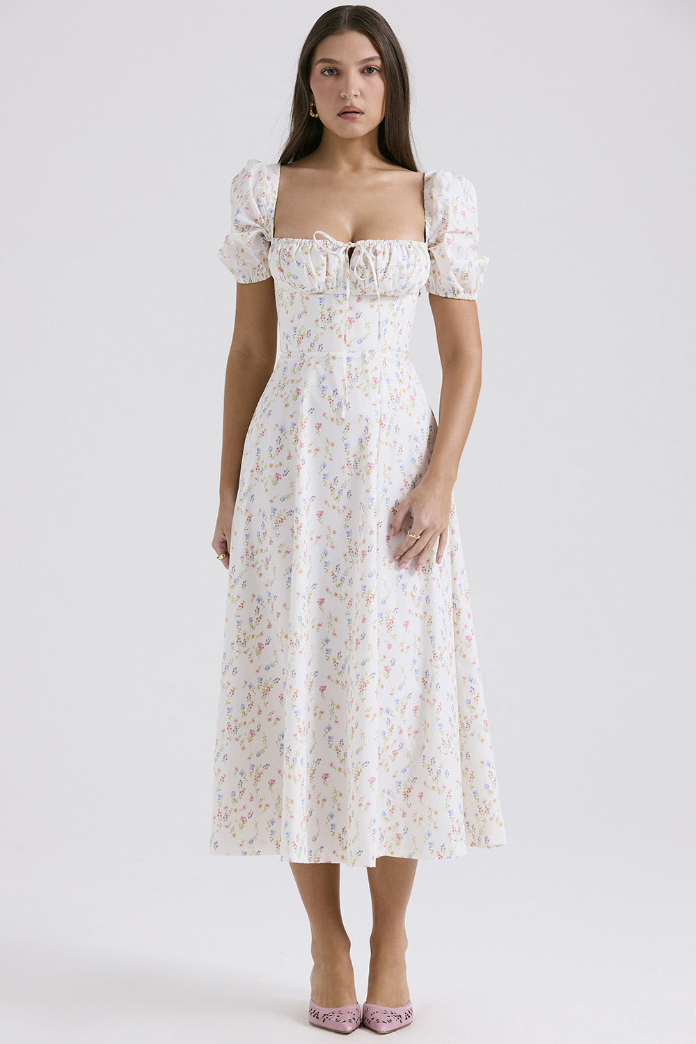 Fairy-Like Elegance, Fashionable and High-End French-Style Spaghetti Strap Dress, Gentle Style, Slimming Floral Spaghetti Strap Dress