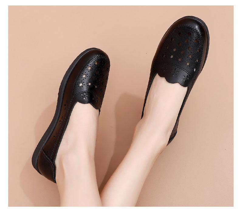 Spring Mom Shoes Sandals Soft Sole Comfortable Flats Hole Hollow Flats Shoes Middle-Aged and Elderly Women's Shoes Elderly Grandma Leather Shoes