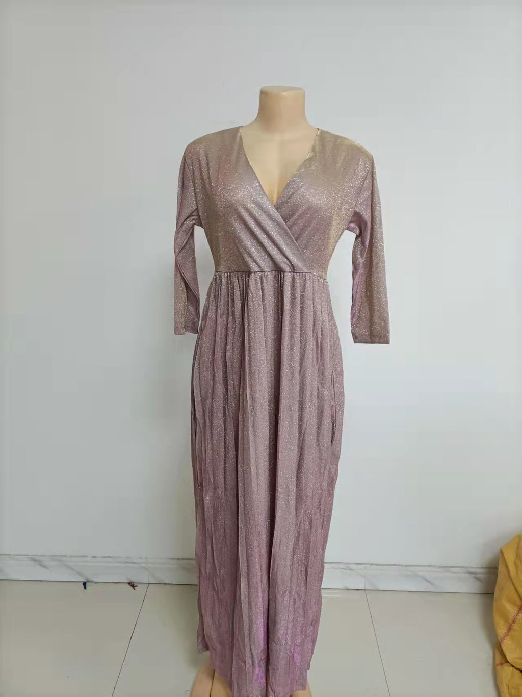 2025 Winter Cross-Border European and American African Women's Fashionable Long-Sleeved Bronzing Pleated Skirt with Belt Glitter Fabric
