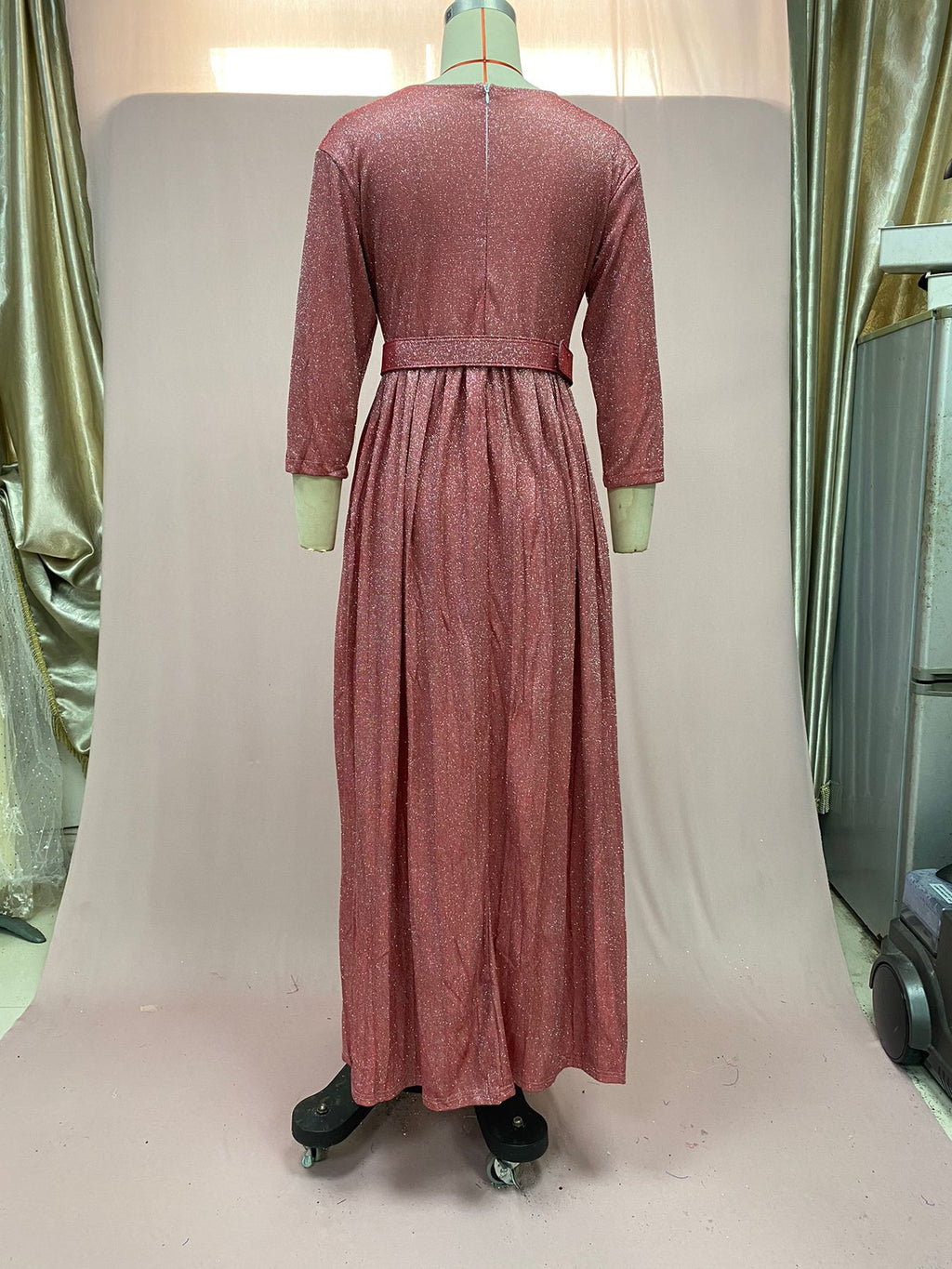 2025 Winter Cross-Border European and American African Women's Fashionable Long-Sleeved Bronzing Pleated Skirt with Belt Glitter Fabric