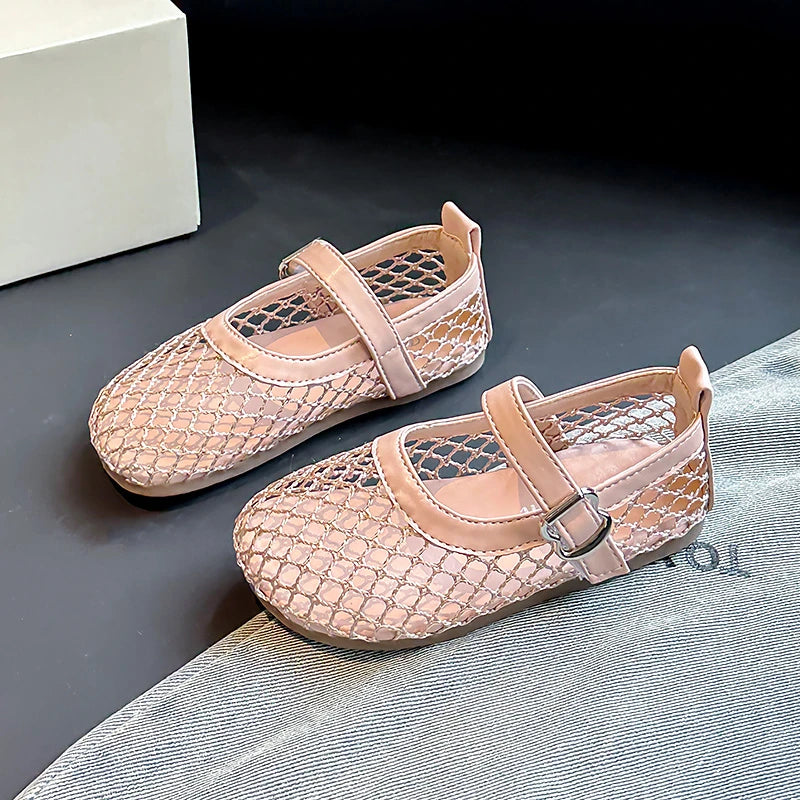 Children's Perforated Mesh Slip-on Shoes New Beige Breathable Boys' Girls' Leather Shoes Pink Soft Anti-slip Kids Baby Sandals