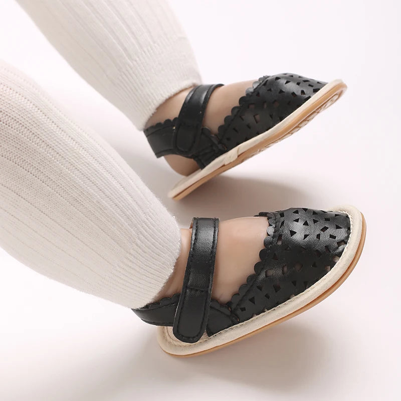 0-18M Baby Girls Summer Fashion Classic Minimalist Hollow Sandals Anti-Slip Casual Walking Shoes