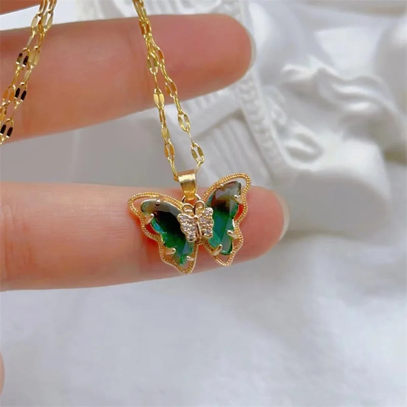 Fashionable European and American Micro-inlaid Cute Butterfly Necklace Classic Retro Light Luxury Stainless Steel Clavicle Chain