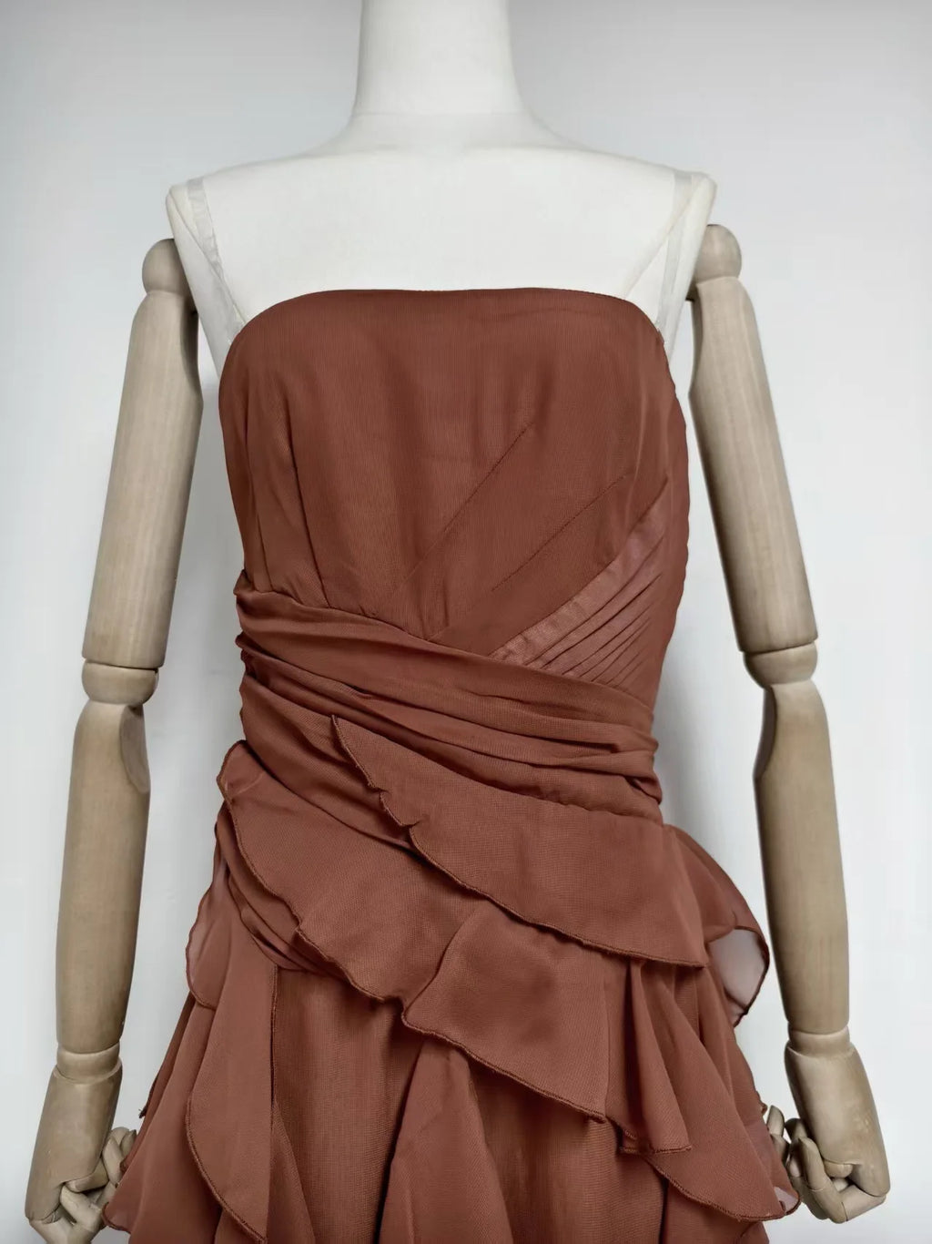 2026 Summer American Elegant Temperament Fashion Ruffled Splicing Sleeveless Strapless Irregular Split Chiffon Long Dress Women