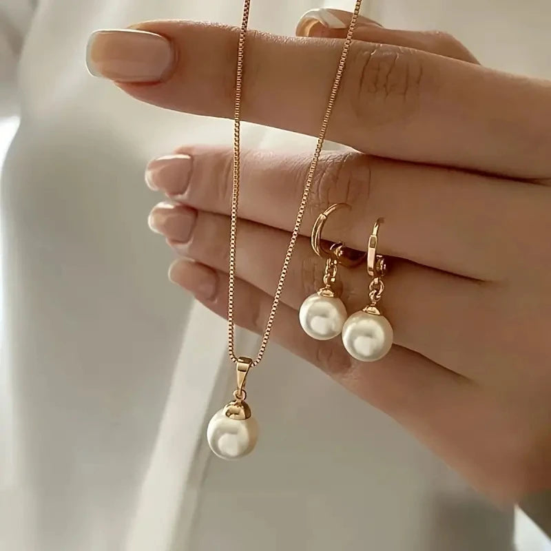 Imitation Pearl Pendant Jewelry Set For Women Vintage Gold Tone Necklace And Earrings Elegant Gift For Weddings