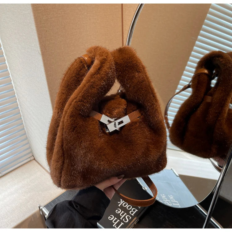 Fashionable Women's Bags Trend 2025 Faux Fur Shoulder Bags Plush Faux Mink Luxury Handbags Chic Crossbody Bag Solid Color Purses