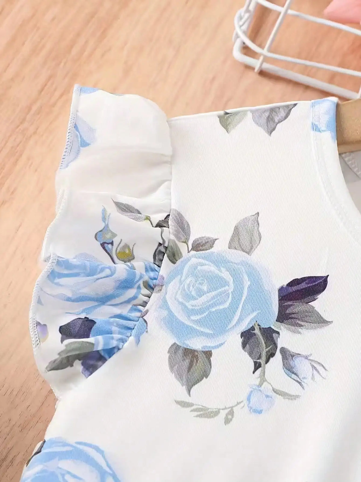Summer 2026 Children's & Women's Cute Plush Dress with Small Flying Sleeves Round Neck Print Design New Collection