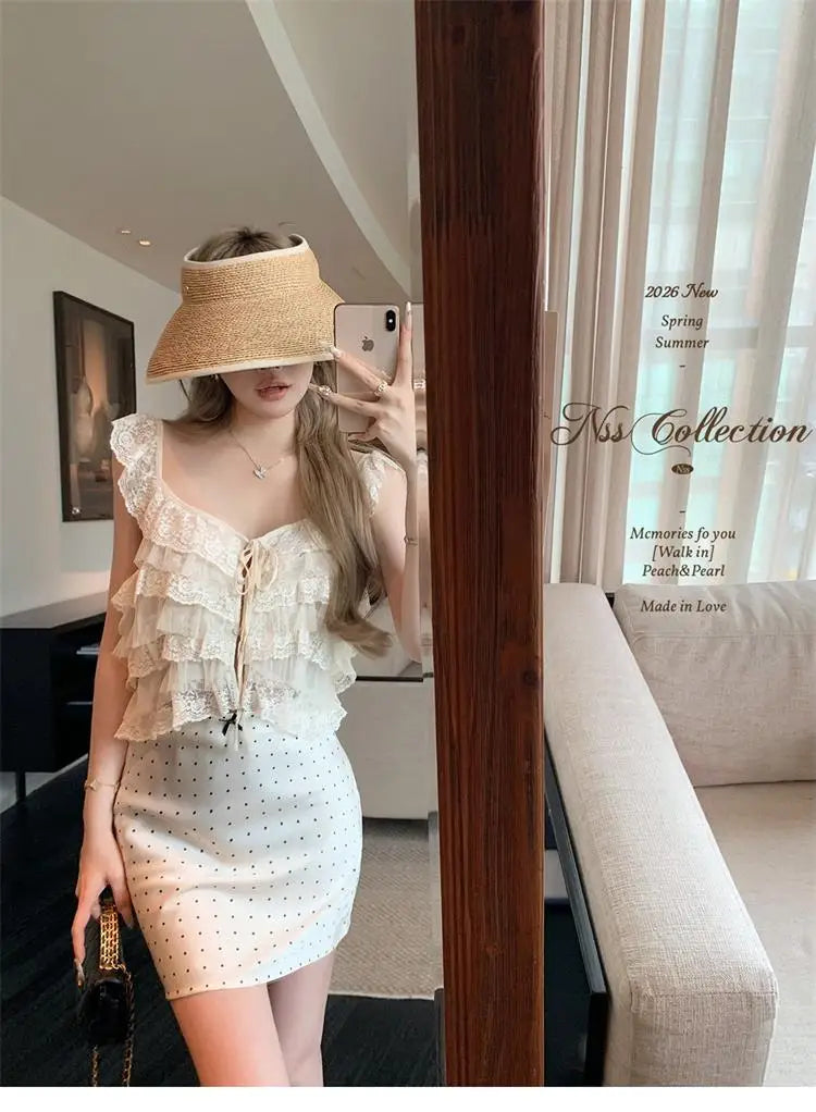 Korean Style Short Lace Halter Top Women's Summer New Design Pure Desire  Leaf  Spicy Girl Commute Loose Fit Casual