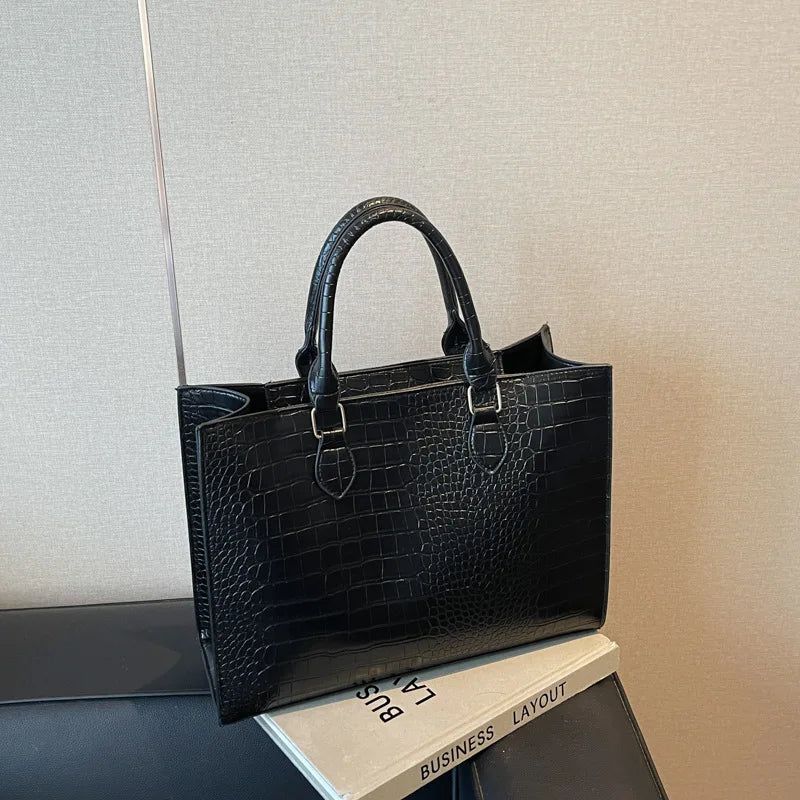 Spring 2025 Large Capacity Fashionable Handbag Casual Commuting Trendy Crocodile Pattern Tote Bag Street Style PU Material