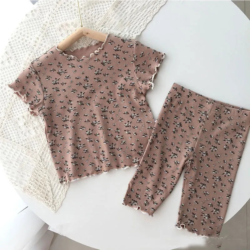 Girls' Cartoon Print 2-Piece Short Sleeve T-Shirt and Pants Set