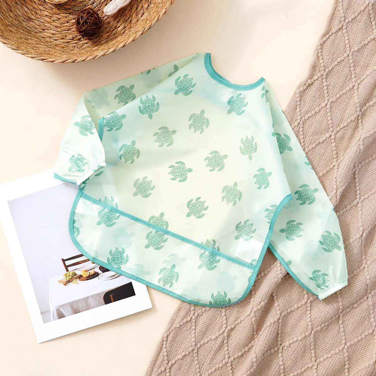 Elinfant Long Sleeve Waterproof Feeding Bibs for Babies Easy Clean Washable Burp Cloth