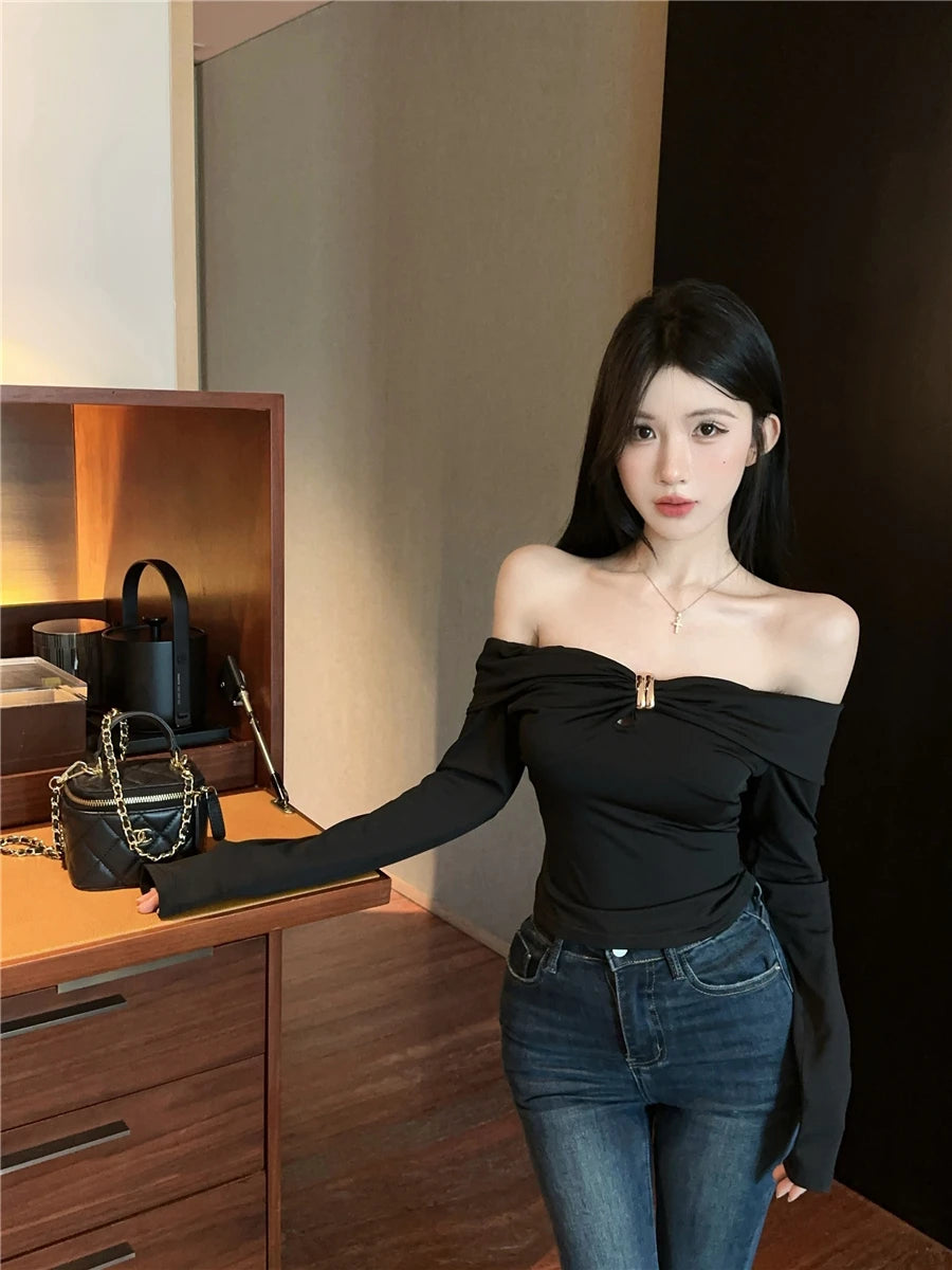 Sexy Hollow out Metal Long Sleeve T-Shirt Slim Fit Beautiful Design Shoulder Bared Autumn Fashion for Young Women Hollow out ...