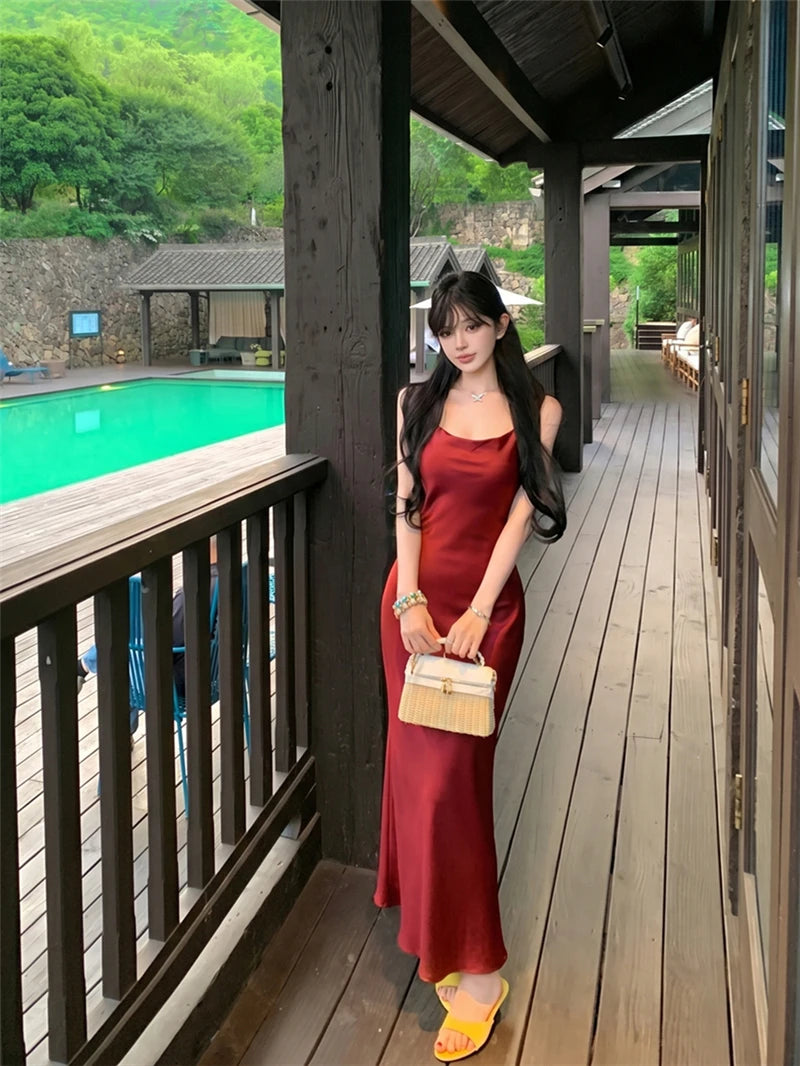 Sexy Retro V-Neck Strap Dress Women's Slim Fit Long Skirt High Waist Summer Design Sensation Lady Style Comfortable Breathable