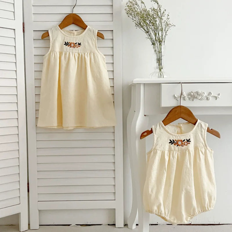 Girls Birthday Party Sisters Outfits Summer Green Apricot Floral Embroidery Sleeveless Bodysuit Vest Dress Baby Clothes H037
