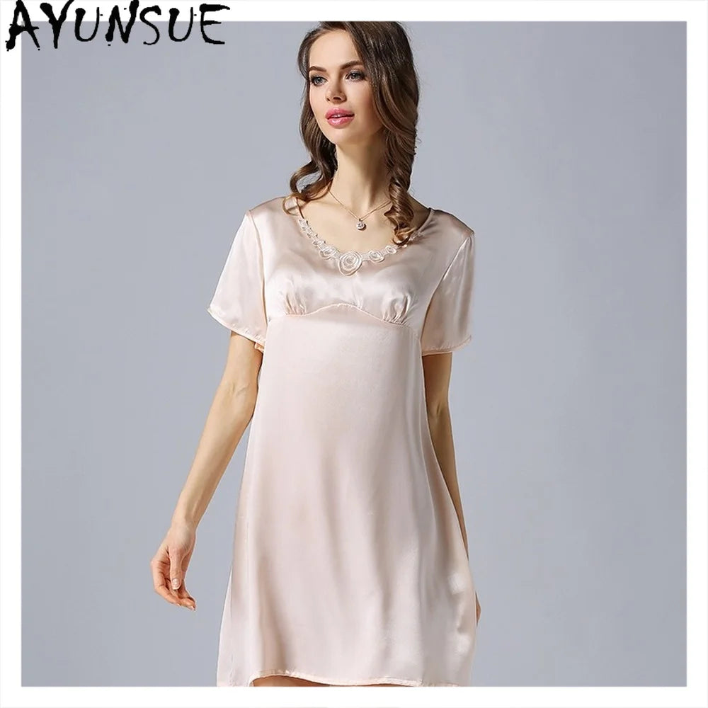 Women's 2023 Spring/Autumn Silk Pajamas 100%Natural Mulberry Silk Short Sleeved Nightdress Noble Silk Home Clothes Pajamas